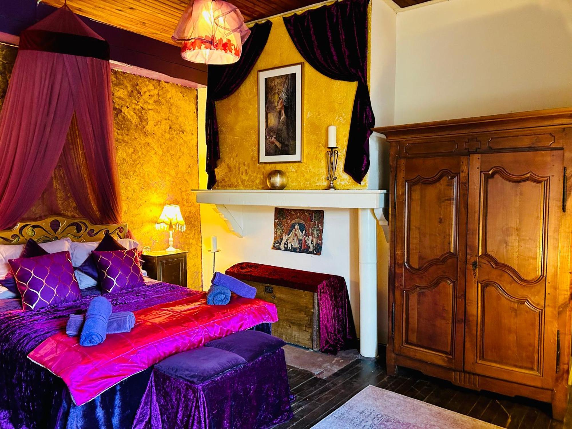 Les Contes Bed and Breakfast Fougax-et-Barrineuf Eksteriør billede