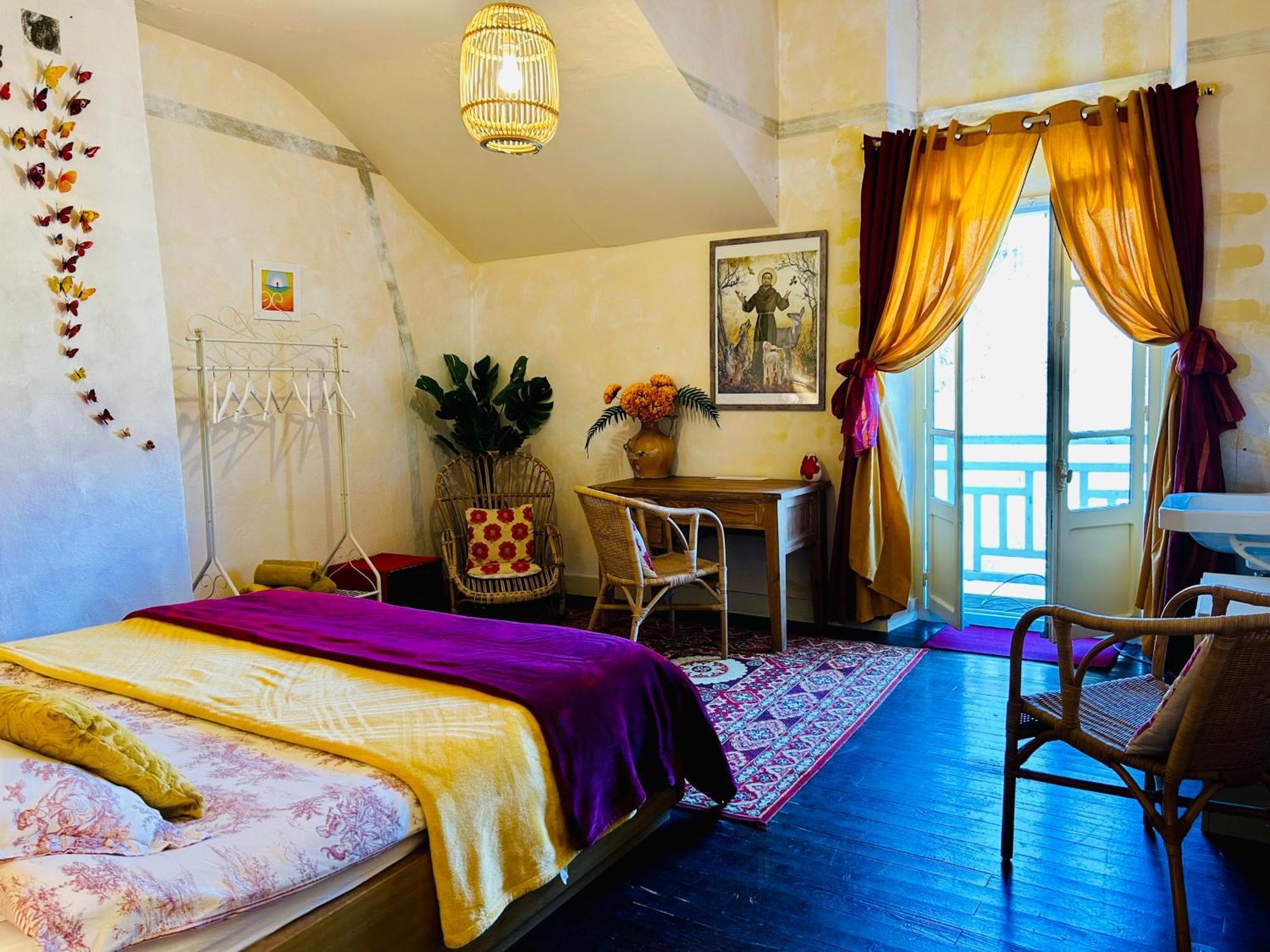 Les Contes Bed and Breakfast Fougax-et-Barrineuf Eksteriør billede