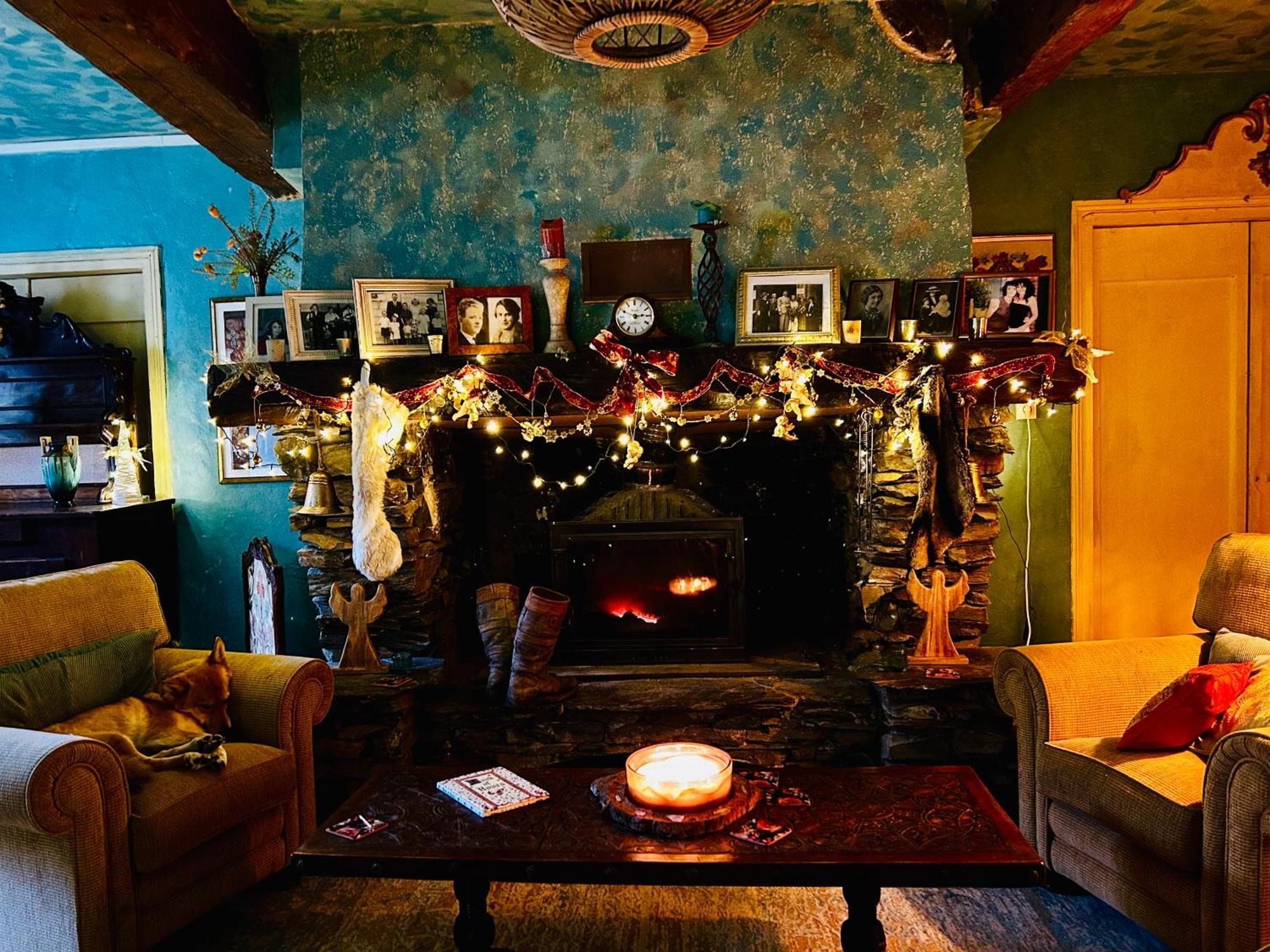 Les Contes Bed and Breakfast Fougax-et-Barrineuf Eksteriør billede