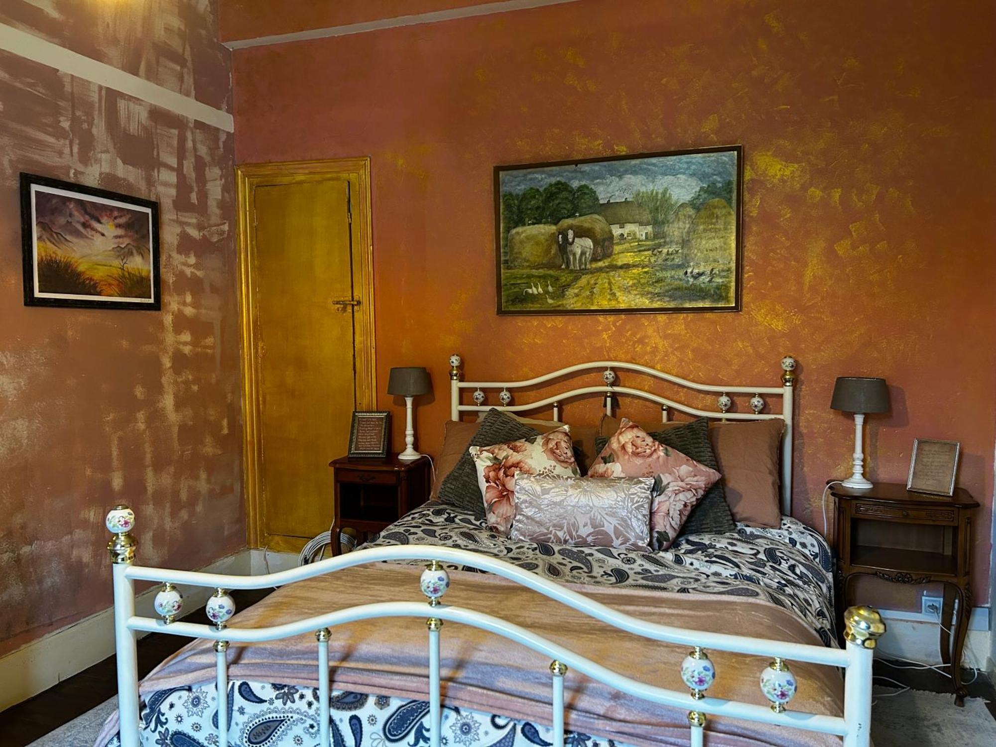 Les Contes Bed and Breakfast Fougax-et-Barrineuf Eksteriør billede